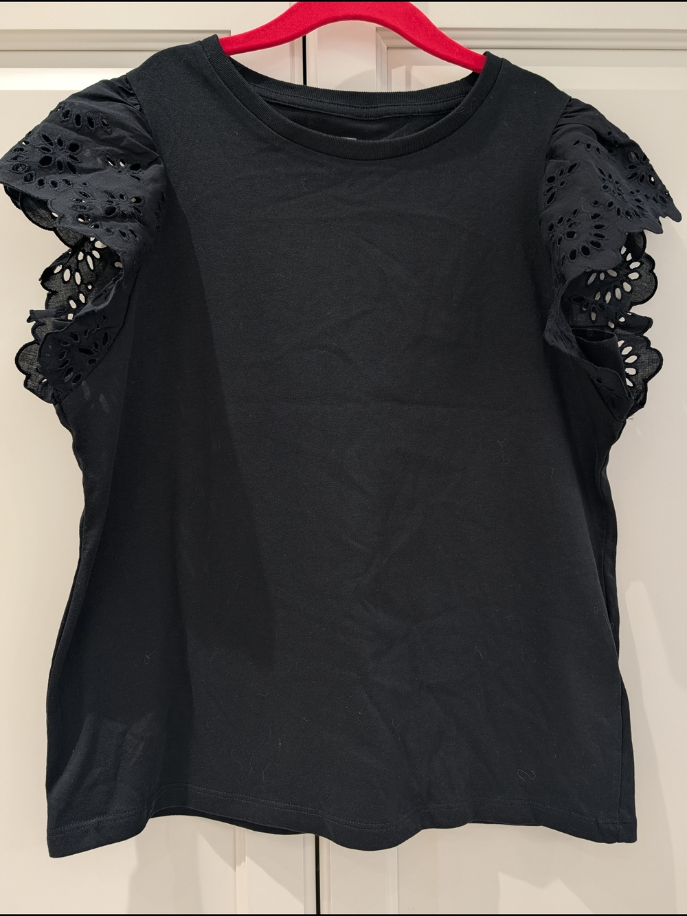 2/$25 UNIQLO Black Eyelet Sleeve Top – Size 11–12